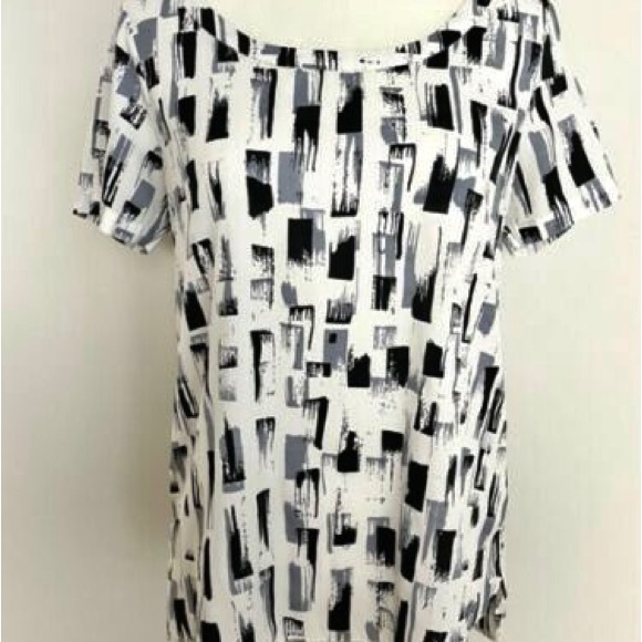 Banana Republic short sleeve blouse- S - Picture 3 of 3